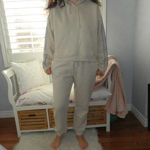 TNA: Cozy AF BF Hoodie